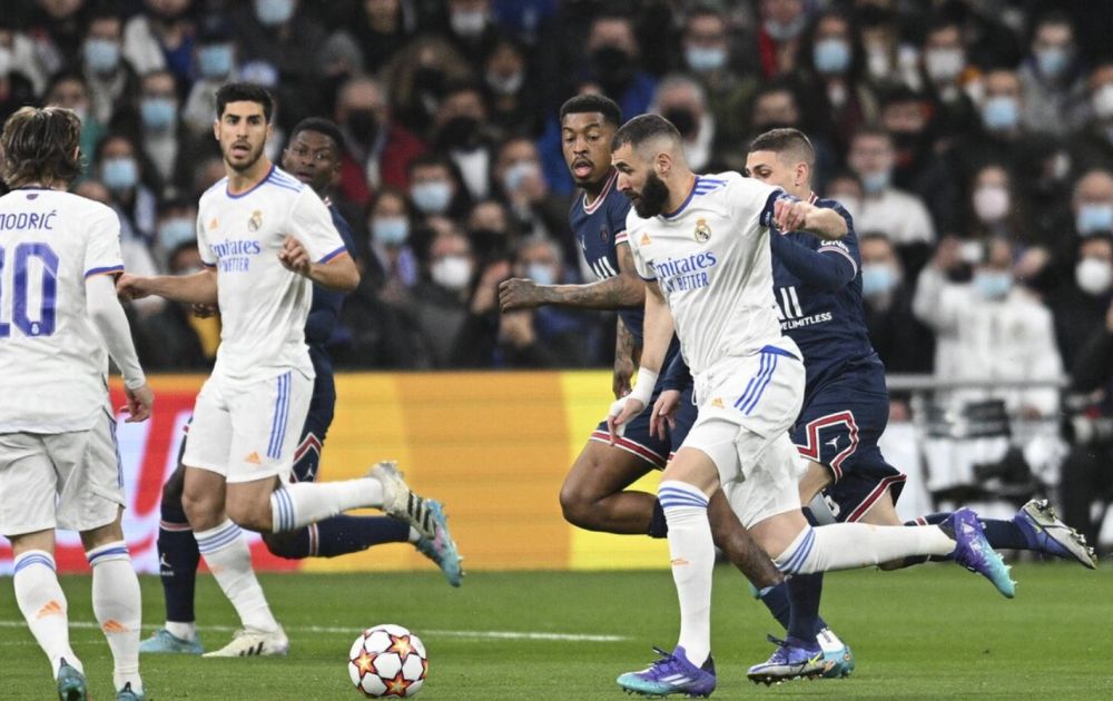  巴黎圣日耳曼多点开花，大胜对手巩固榜首优势